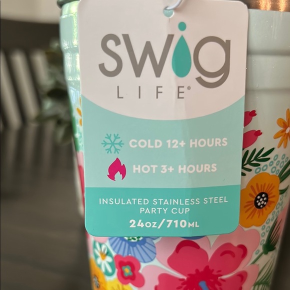 SWIG-NWT-Floral Insulated Party Cup - blue, floral, and Multicolor - Picture 3 of 6